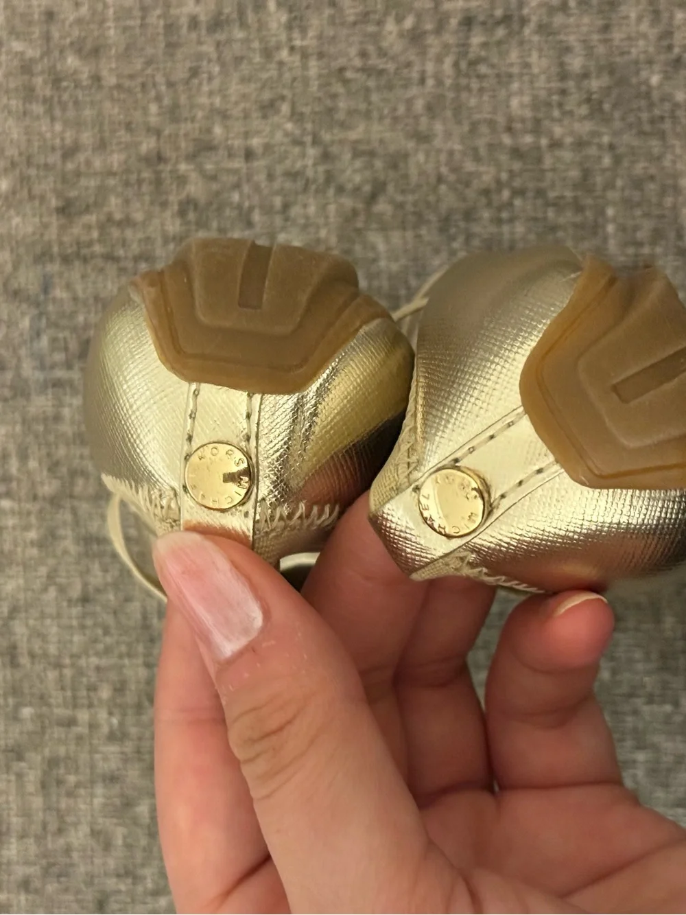 Michael Kors Toddler baby Girl’s Gold Mary Jane Ballet Style Shoes Size 5